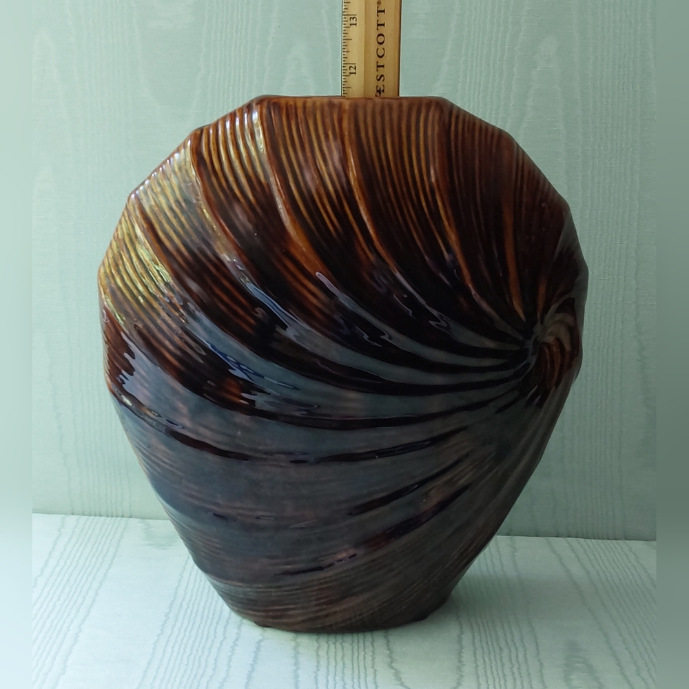 HOSLEY TM POTTERY Ceramic Art Vase